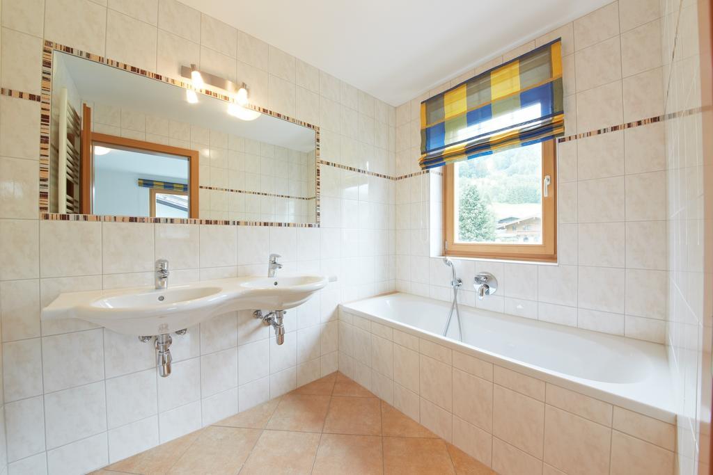 Appartement Mitteregg Saalbach-Hinterglemm Oda fotoğraf